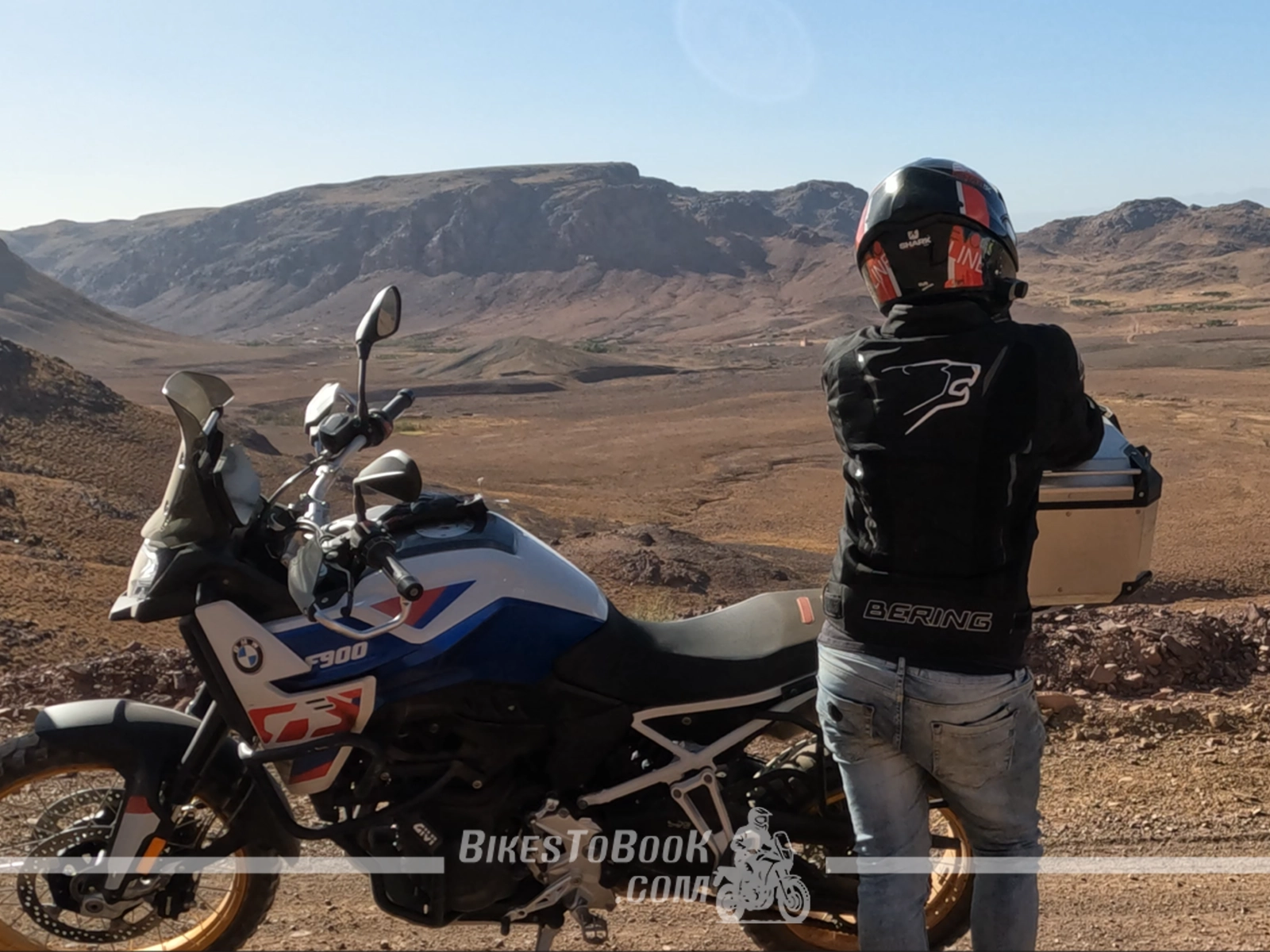 BMW F900 GS motorcycle rental in Morocco riding through the Atlas Mountains BMW F900 GS en location au Maroc dans les montagnes de l'Atlas