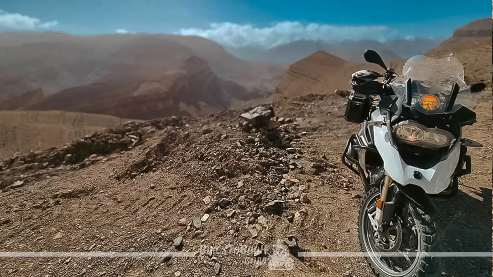 Atlante in Moto da Marrakech: Itinerari e Guida Pratica